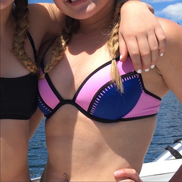 VICTORIA’S SECRET color block bikini top padded women’s size 34A - Picture 2 of 5